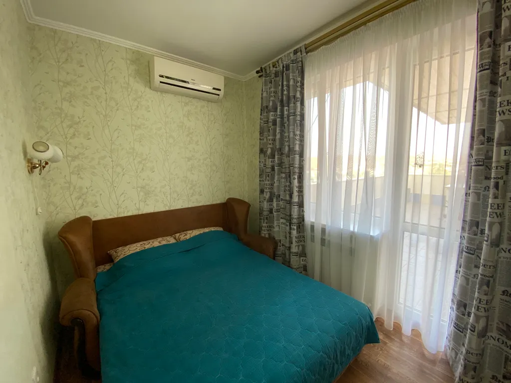 Нестандартная квартира терраса вид на горы недалеко от моря