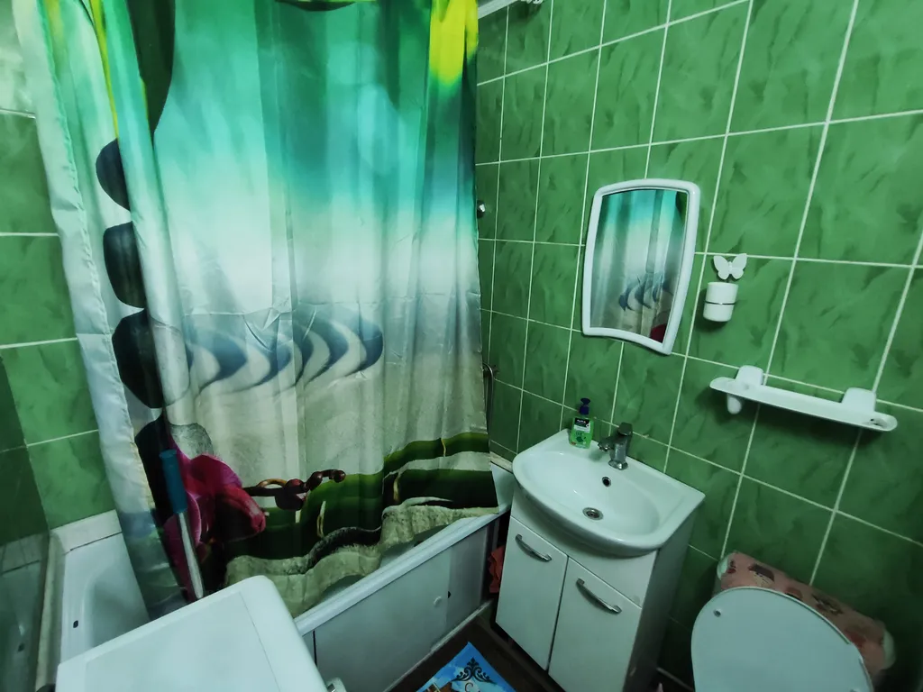 Однокомнатная в центре. Заселение с 08:00 до 22:00