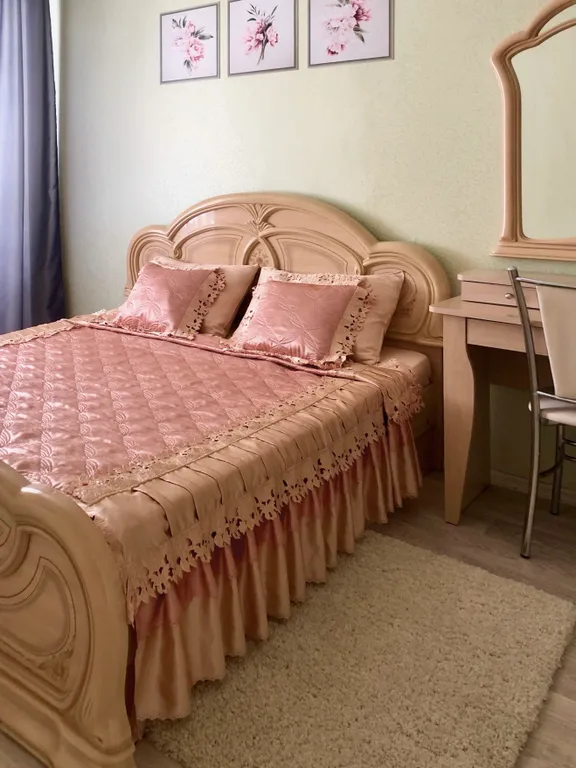 Уютная квартира в районе вокзала — аренда посуточно в Волжский