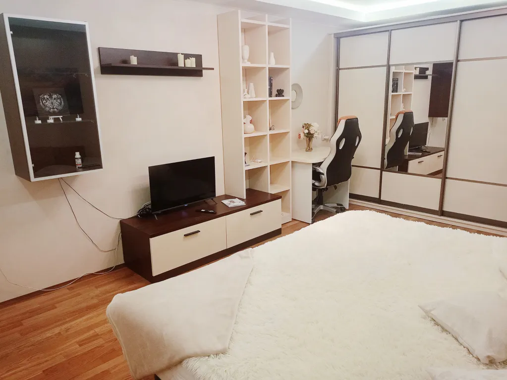 Просторная квартира в 10 минутах от вокзала и центра