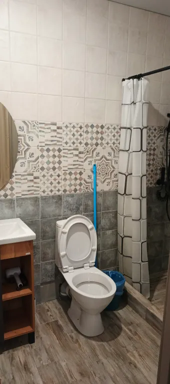 Срубовый дом на берегу Волги