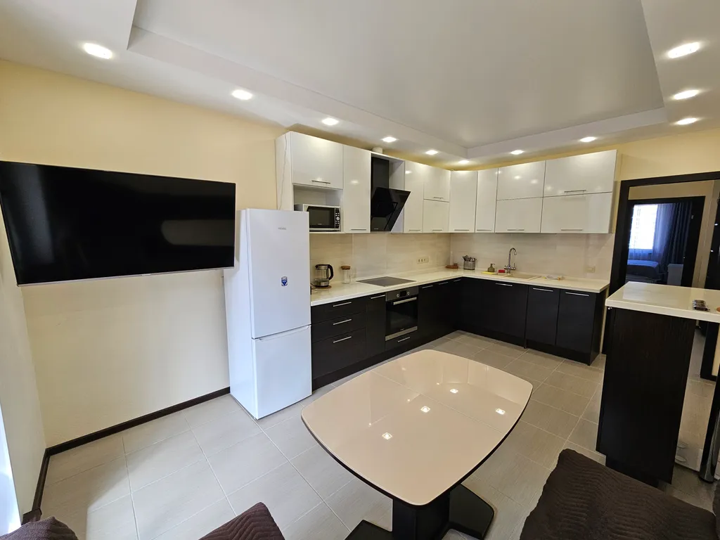 Евротрешка с большой лоджией