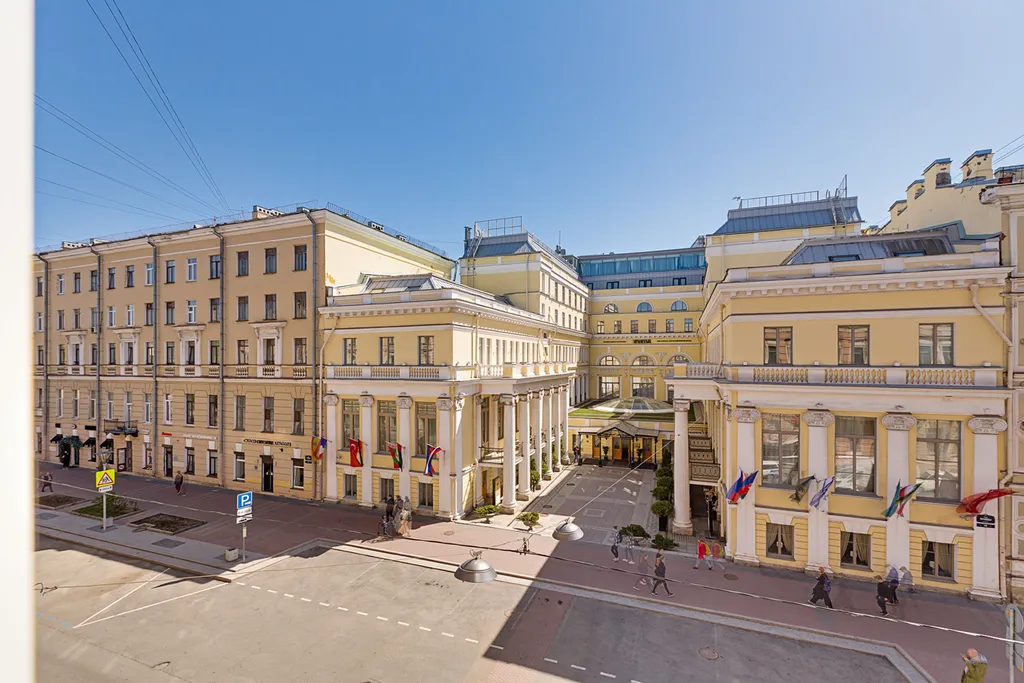 Апартаменты в центре с красивым видом на город