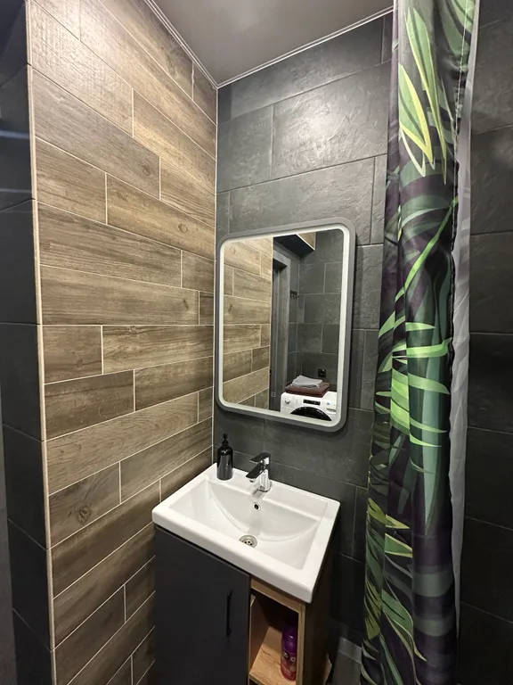 Квартира Уютная студия — Омск