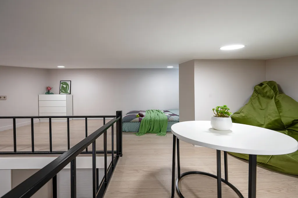 Дизайнерская мансарда Green Attic с кондиционером у Невского проспекта