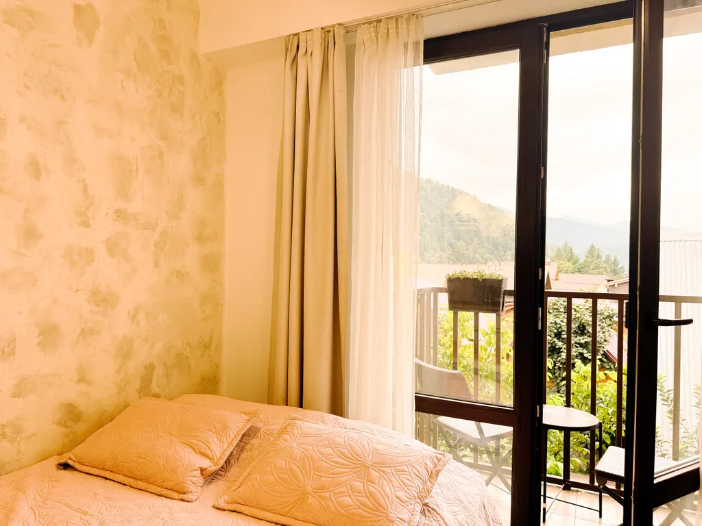 Студия 14 с видом на горы