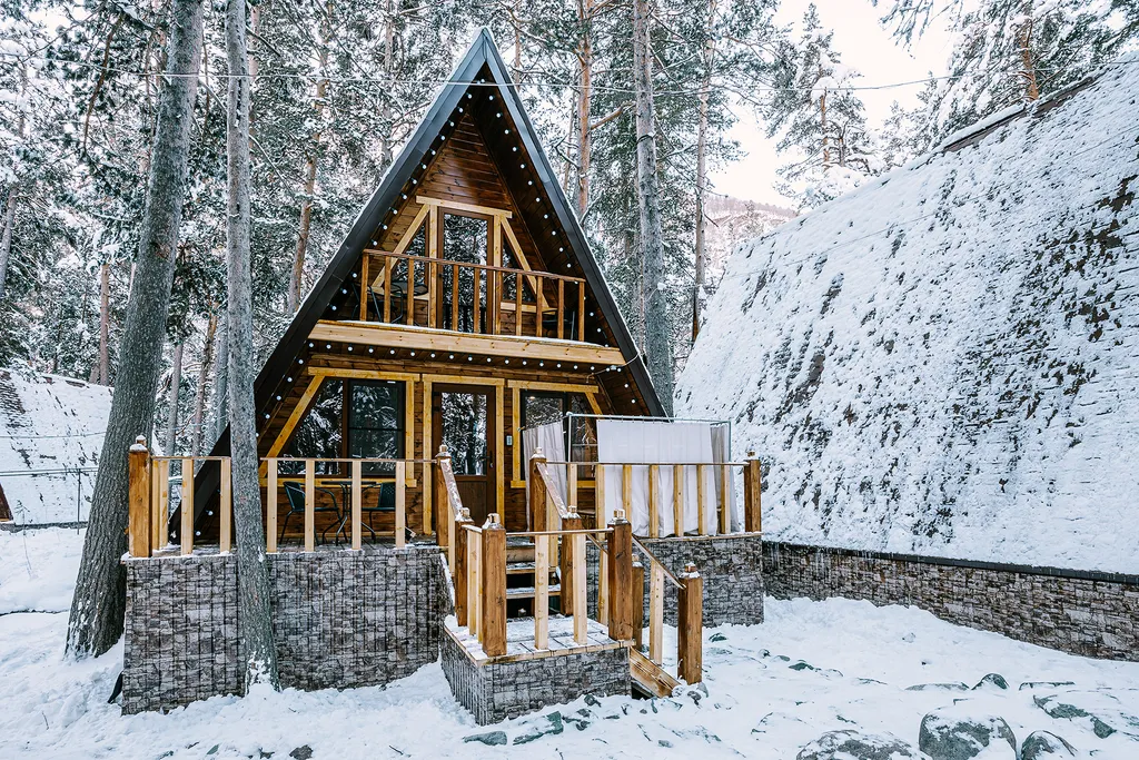 Просторный коттедж в лесу