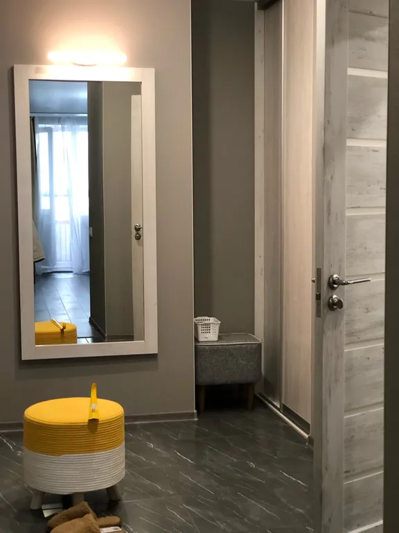 Новая квартира возле ТЦ Изумрудный город