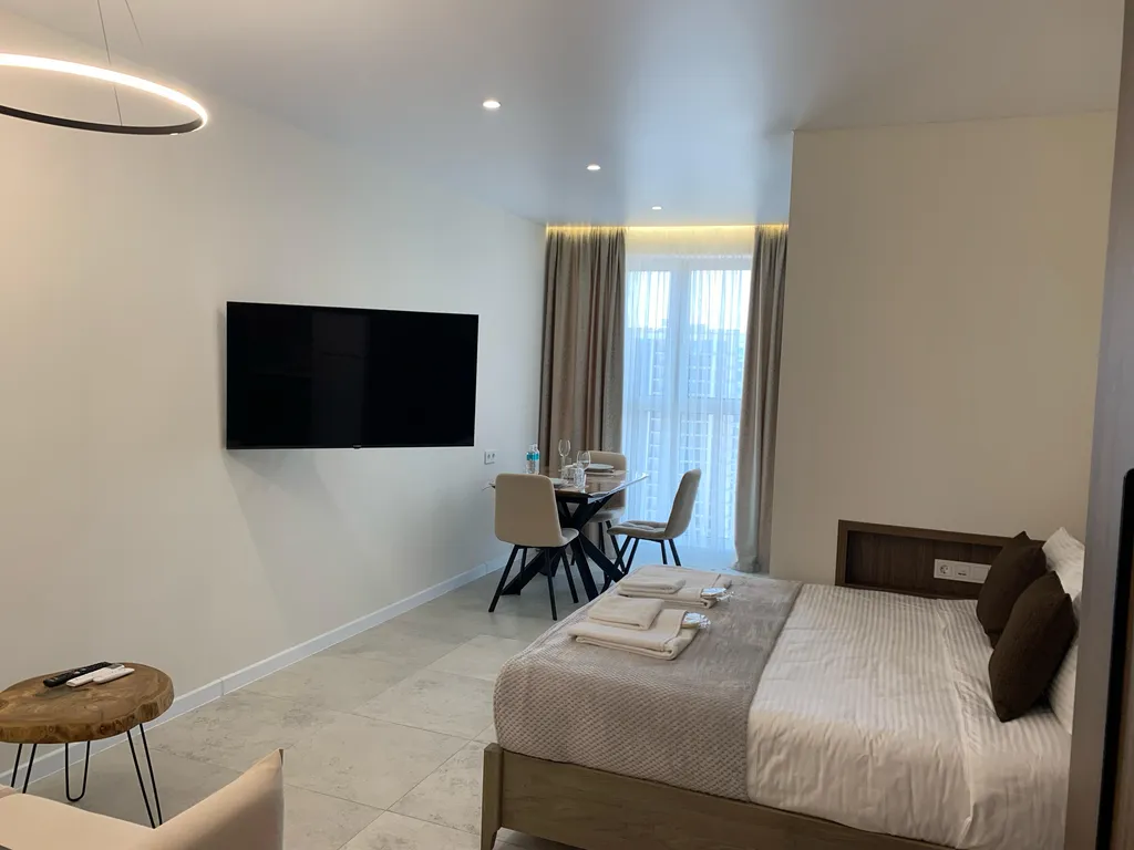 Квартира Твои апартаменты в Минск-Мире на 24 этаже — аренда посуточно в Минск