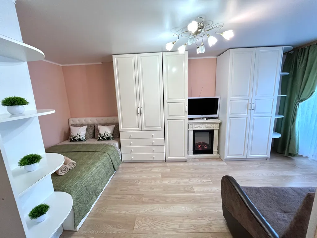 Апартаменты с видом на Площадь Победы