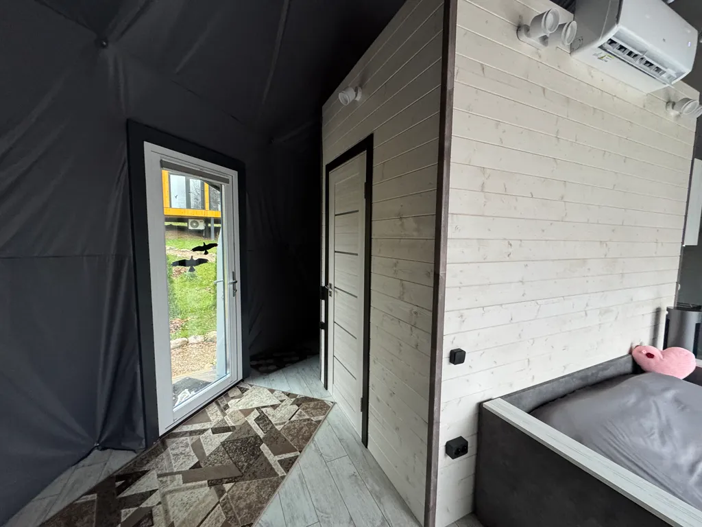 Уютный дом - сфера в 25 километрах от Минска