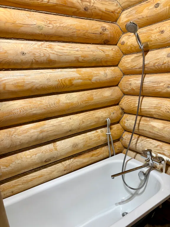 Уютный двухэтажный загородный дом с видом на Свиягу