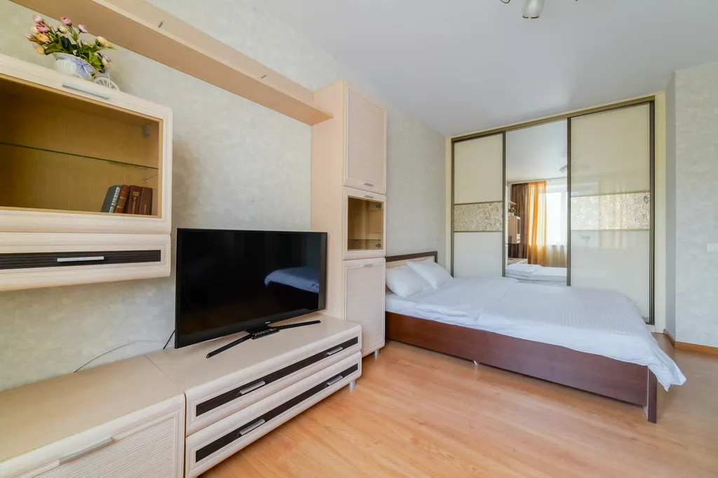 Квартира рядом с метро Якуба Коласа