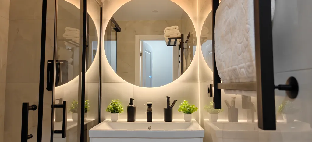 Двухкомнатная квартира с новым ремонтом в самом центре города