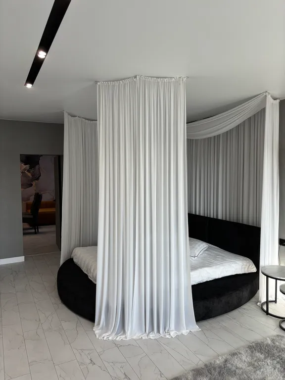 1-комнатная Квартира — аренда посуточно в Шебрин