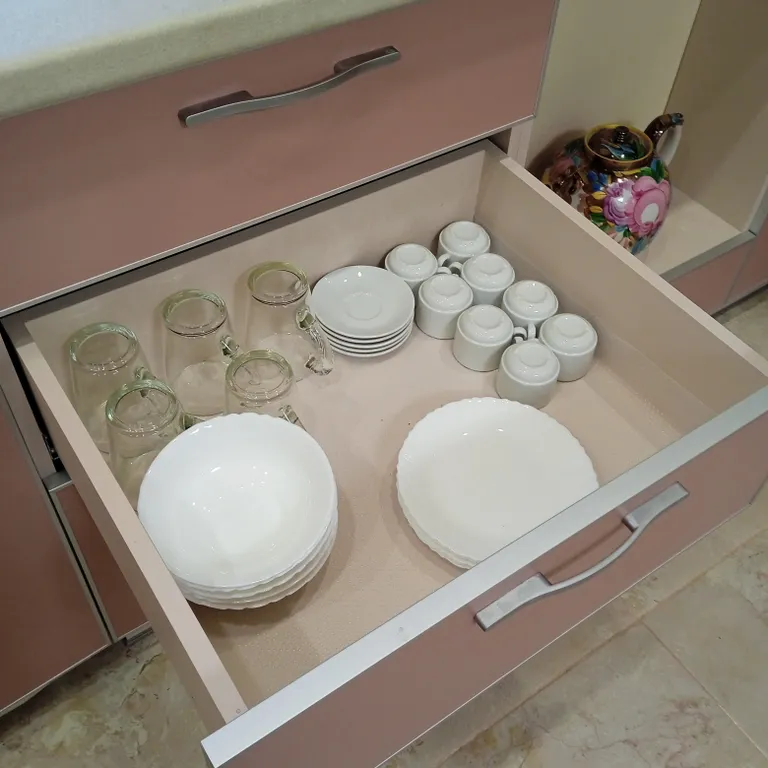 Уютный дом в частном секторе с парковой ваших машин