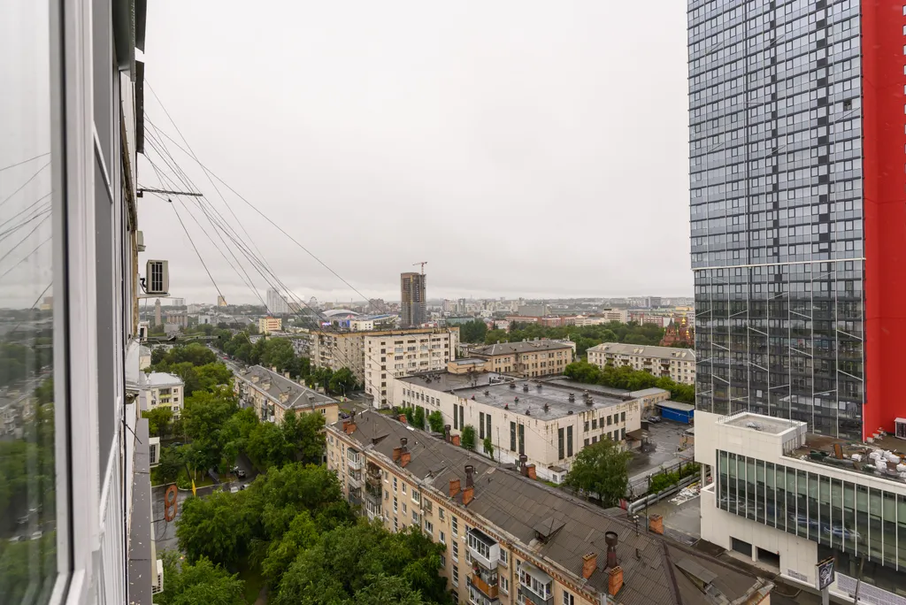 Квартира на Алом поле