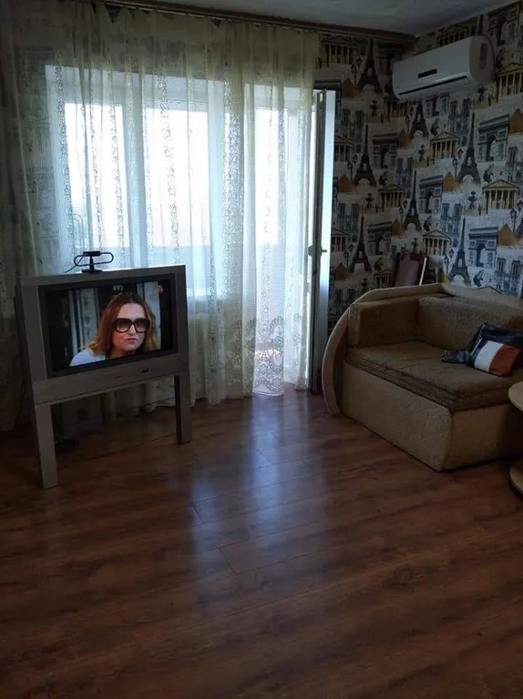 Квартира у моря, набережная