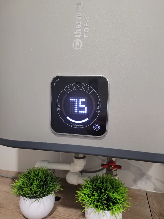 Новая 2-комнатная квартира в сердце Кировска у гостиницы Северная