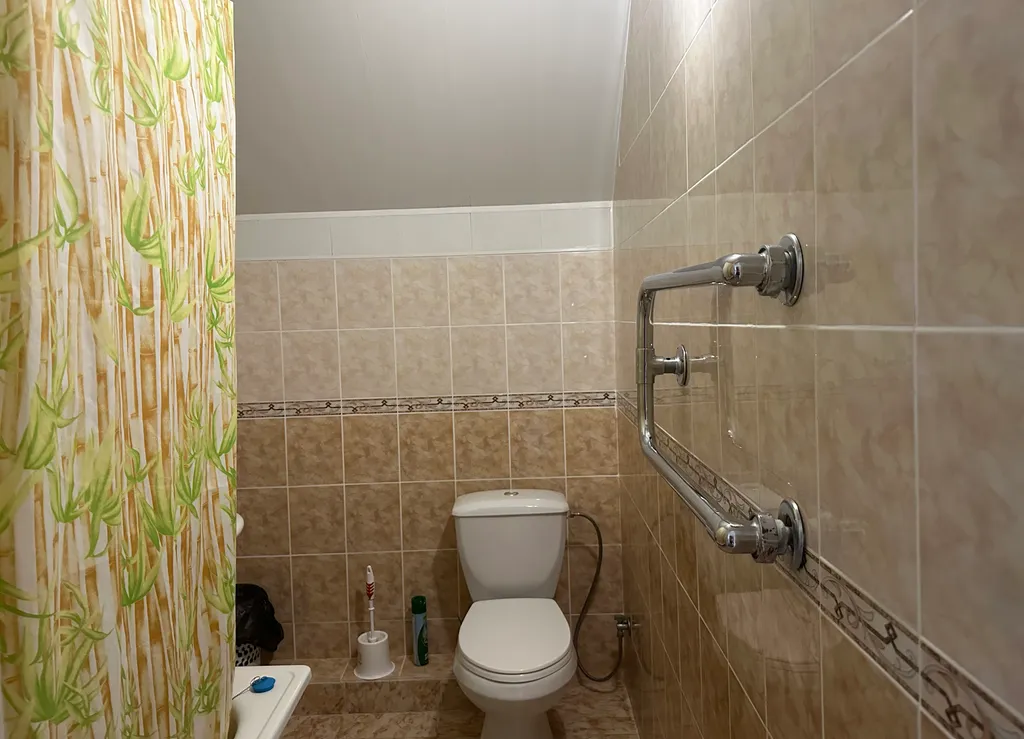 Квартира Квартира Трехместный номер 3 в частном доме Лужайка — Лазаревское