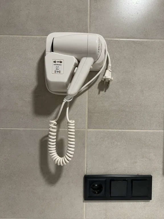 Уютная квартира с бассейном и панорамным видом на море горы и парк