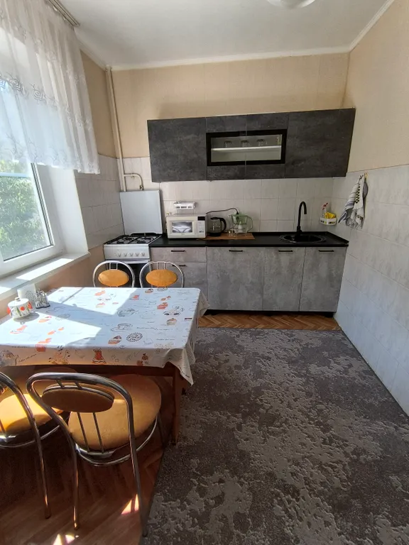 Уютная квартира находится в 5 минутах ходьбы от моря.