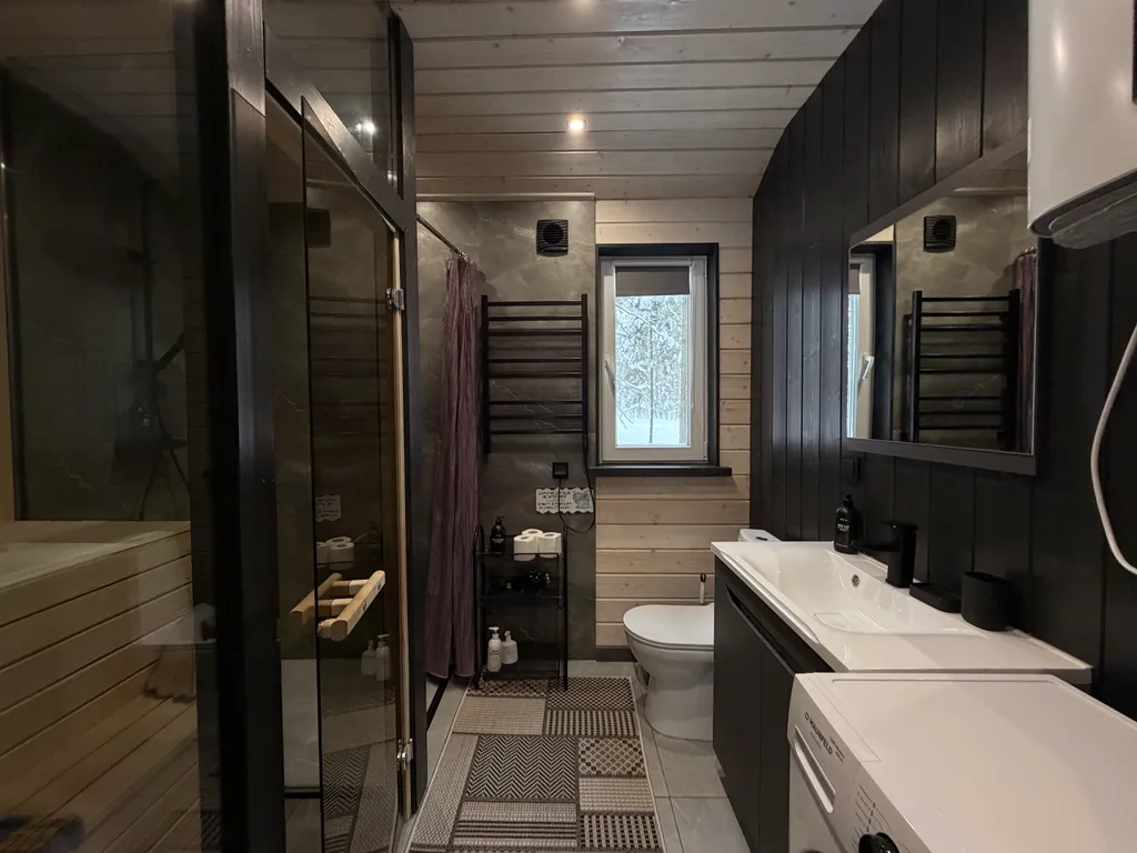 Тихий дом с камином и сауной