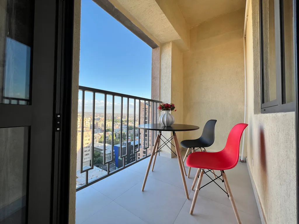 Premium Building in the historic city center