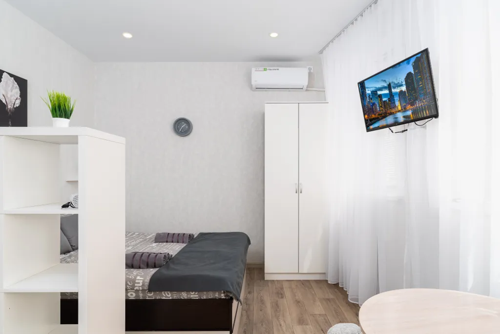 Шикарная студия для двоих с дизайнерским ремонтом