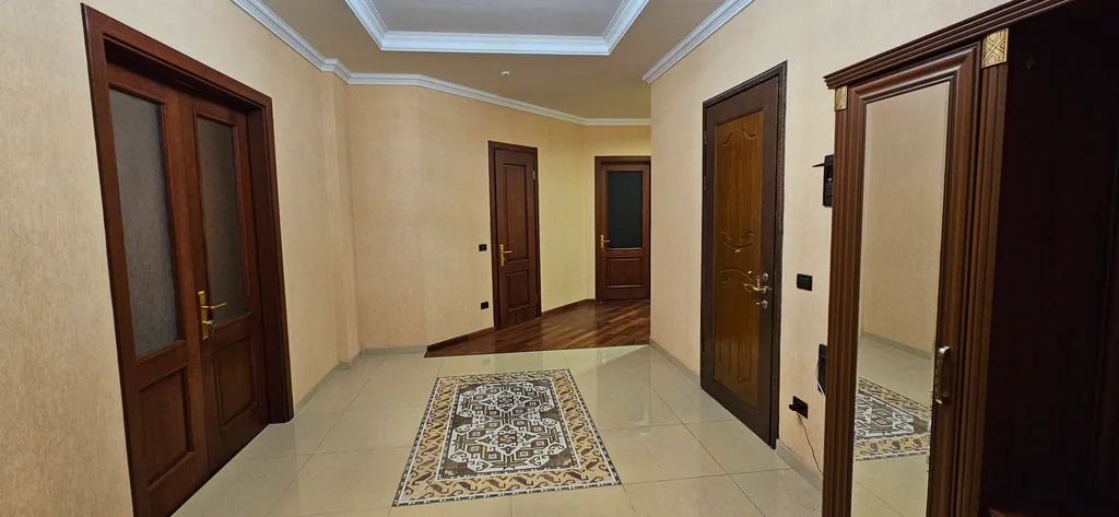 Квартира с видом на Пламенные Башни