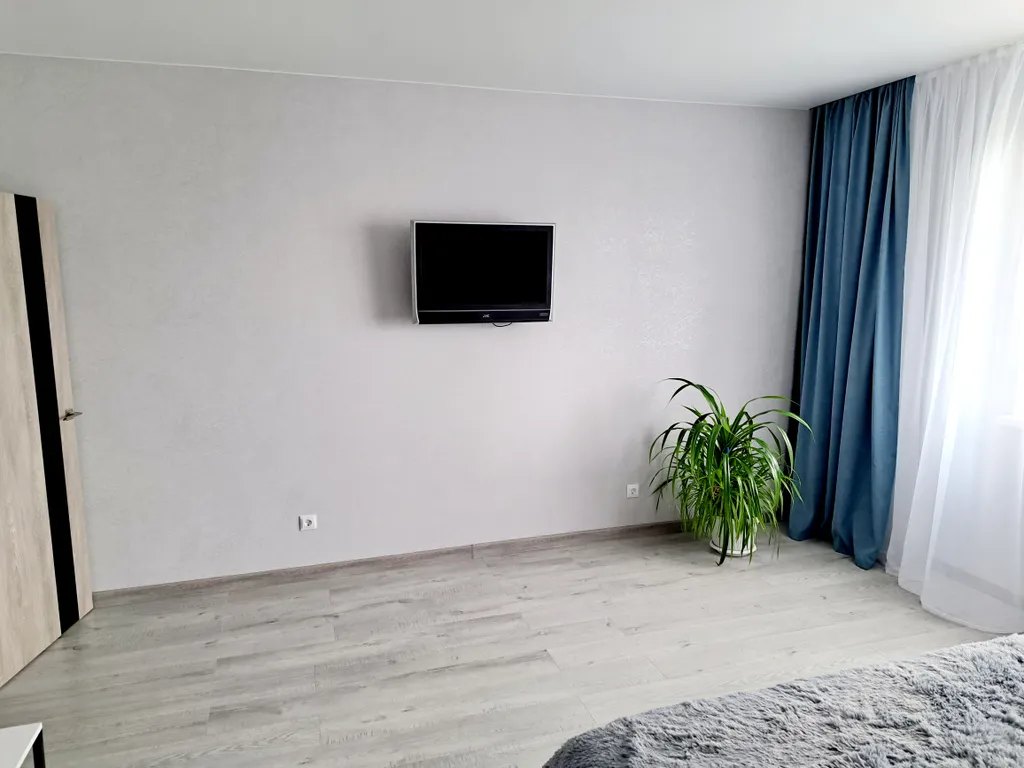 Просторная, светлая квартира рядом с лучшим пляжем города