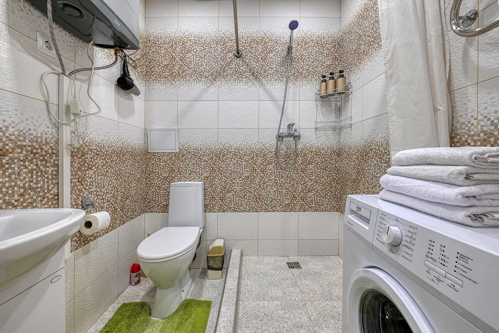 Квартира с отдельной спальней рядом с Казино и Ред Ареной 02