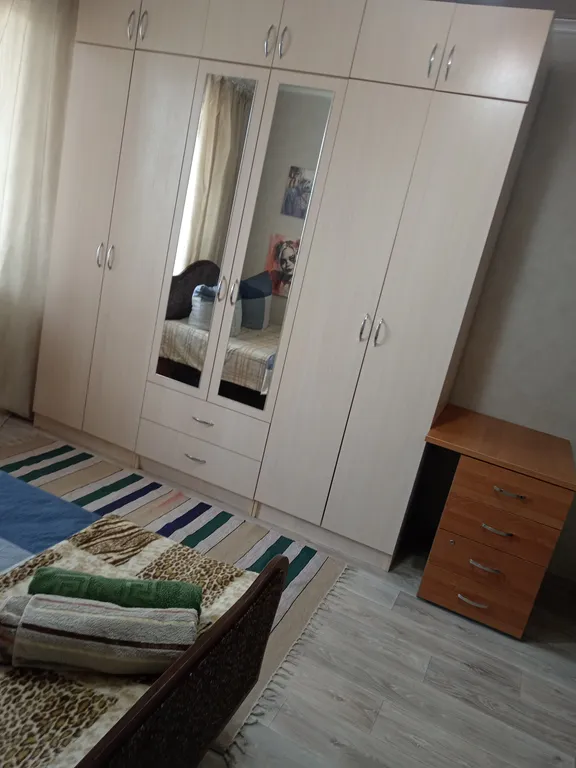 Уютная квартирка рядом с набережной спутника