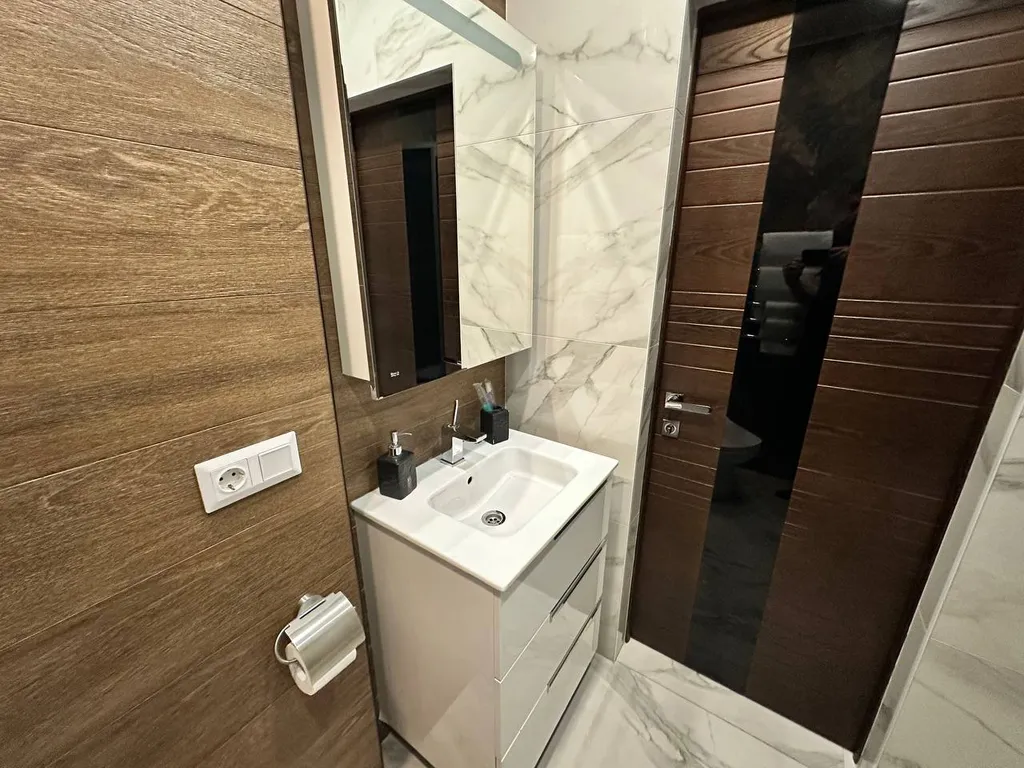 Евродвушка с лоджией с видом на Дон