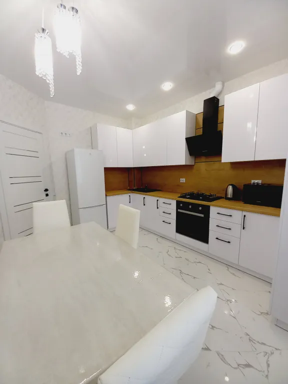 Уютная квартира с новым ремонтом и мебелью — аренда посуточно в Ставрополь