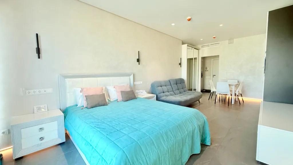 Квартира видовая в резиденции галерея Чижова, в центре города