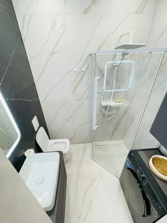 Уютная квартира в центре с балконом и видом на горы