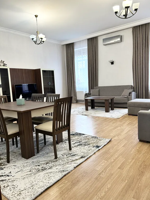 Просторная квартира в центре