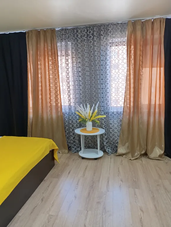 Студия с видом на горы