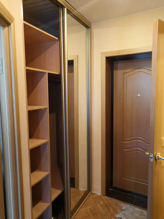 Однушка с балконом и кондиционером в центре