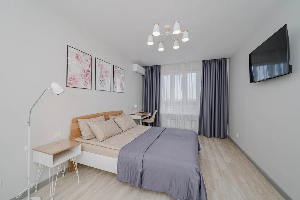 Квартира Просторная и светлая квартира — Екатеринбург