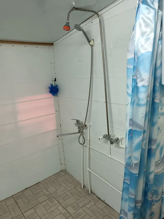 Комната в гостевом доме на 3 человек в 800 метров от озера