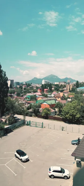 Квартира с видом на горы