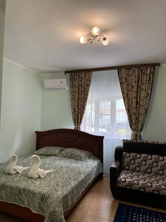 Квартира Номер для большой семьи или компании ( 1 этаж ) — аренда посуточно в Гагра