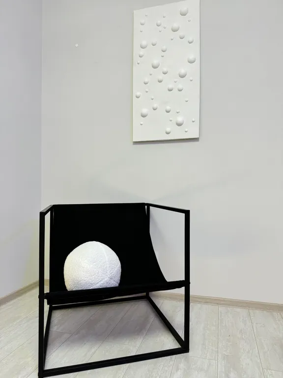 Стильная квартира с видом на колесо Обозрения