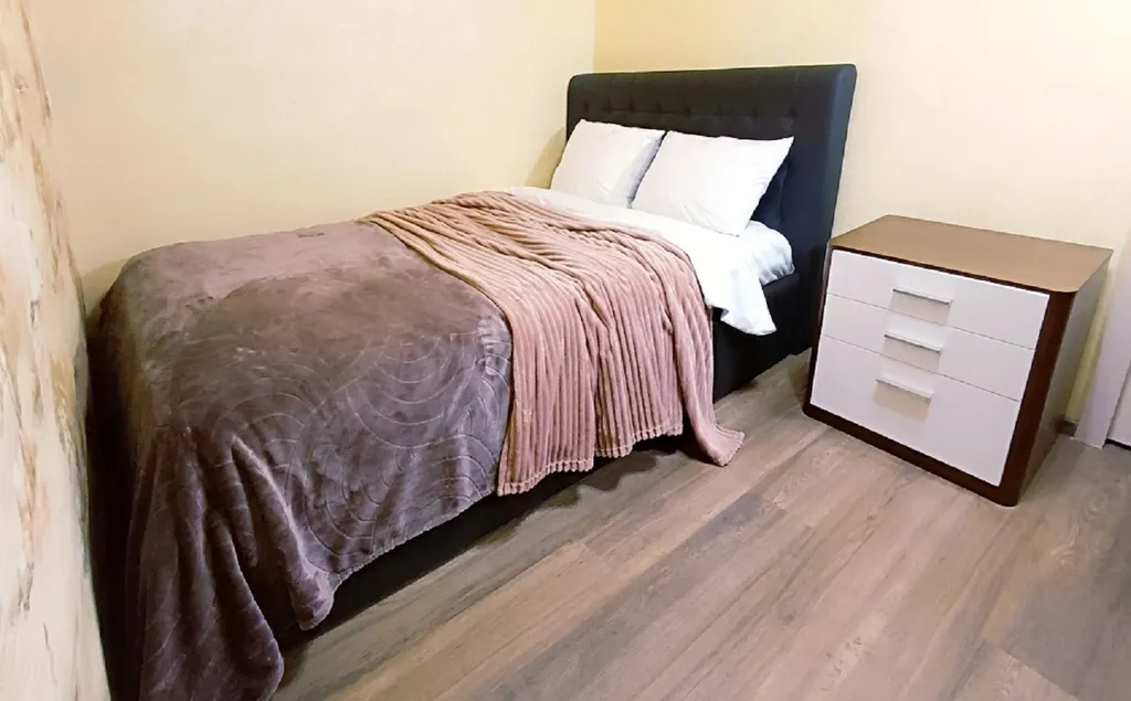 Комфортная квартира в Ленинском районе — аренда посуточно в Мурманск