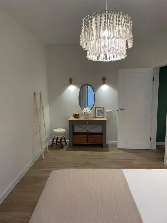 Квартира Уютная квартира в самом центре города,с видом на храм Христа Спасителя — Калининград