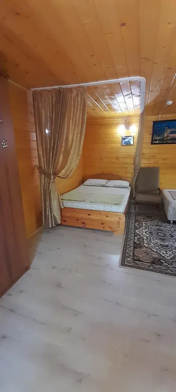 Коттедж Дом из бруса в саду — Анапа