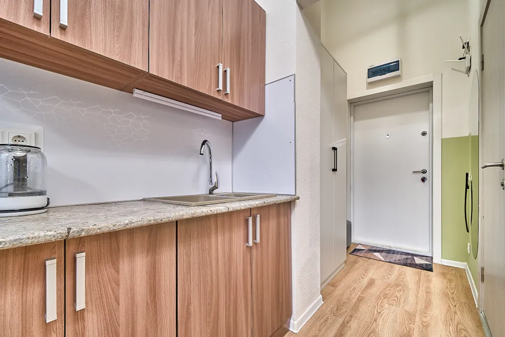 Евротрешка с потолками высотой 3,7 м