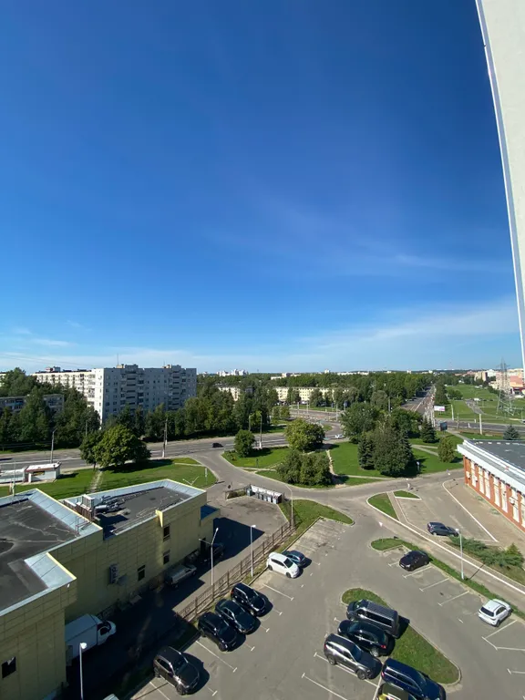 Уютная квартира в новом доме с большой парковкой